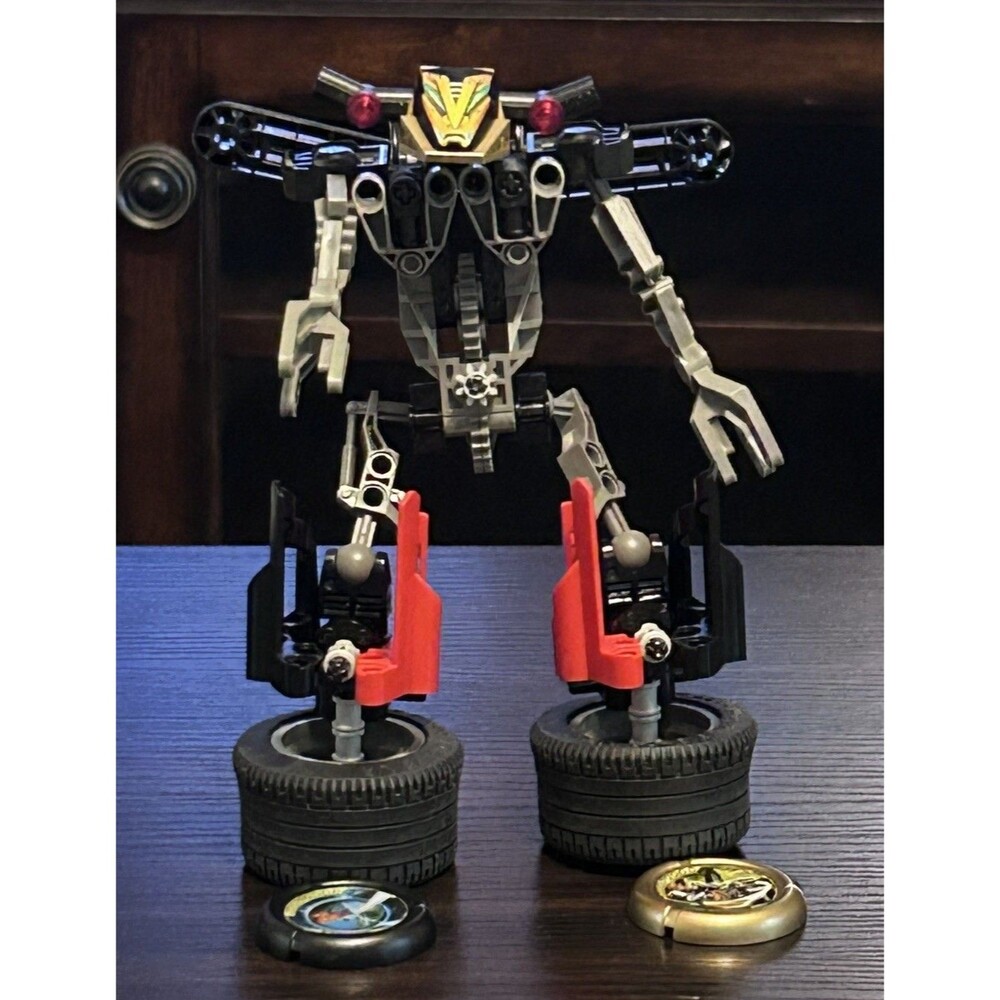 Vintage 1999 LEGO Technic 8520 Millennium Slizer Throwbot Millennia w Discs Red